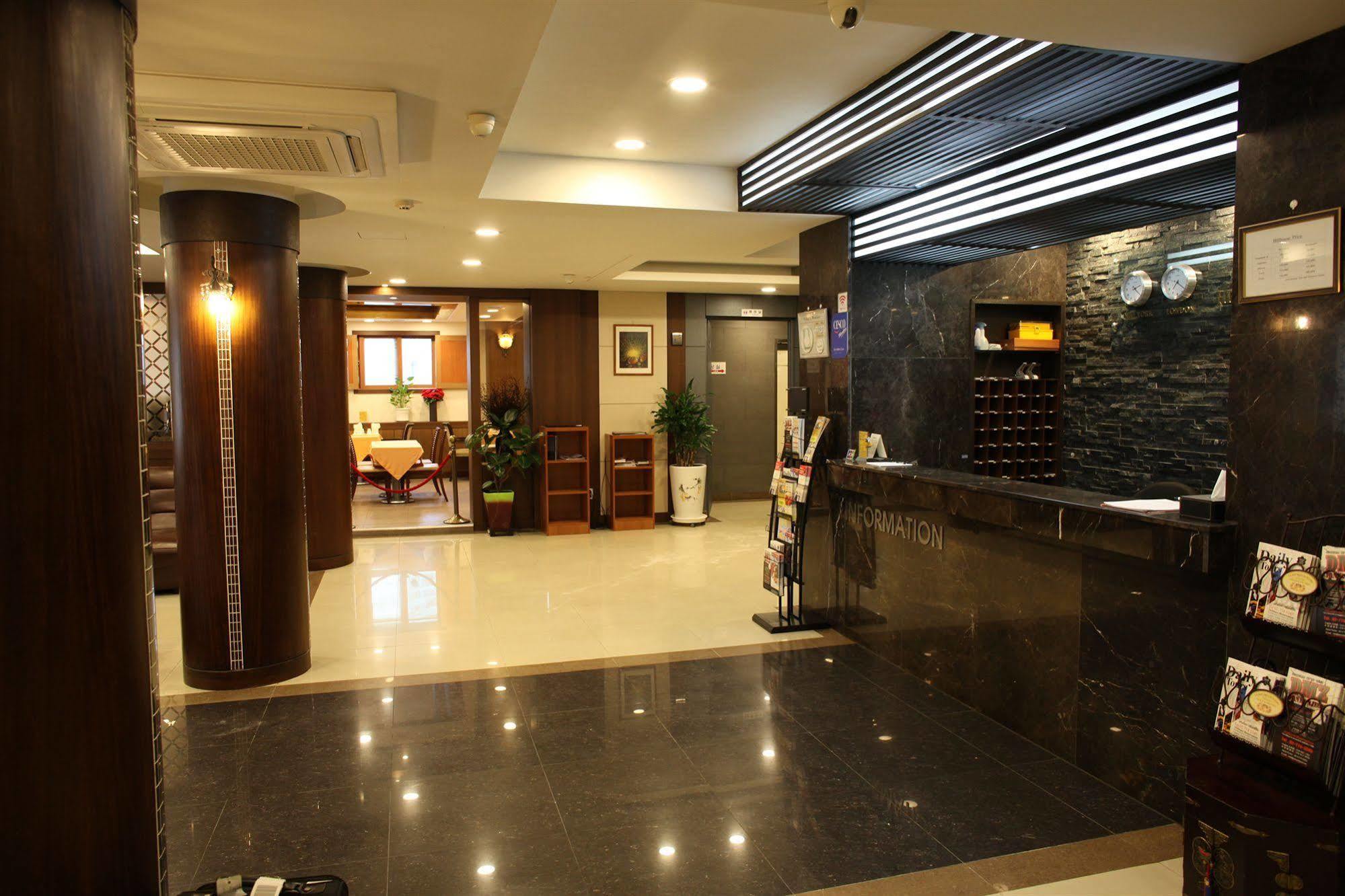 Hill House Seoul Myeongdong Ξενοδοχείο Εξωτερικό φωτογραφία